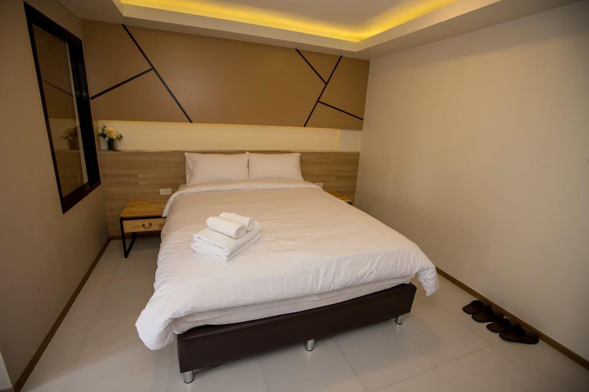 Hotel Tuck Me In Chiang Mai Exterior foto