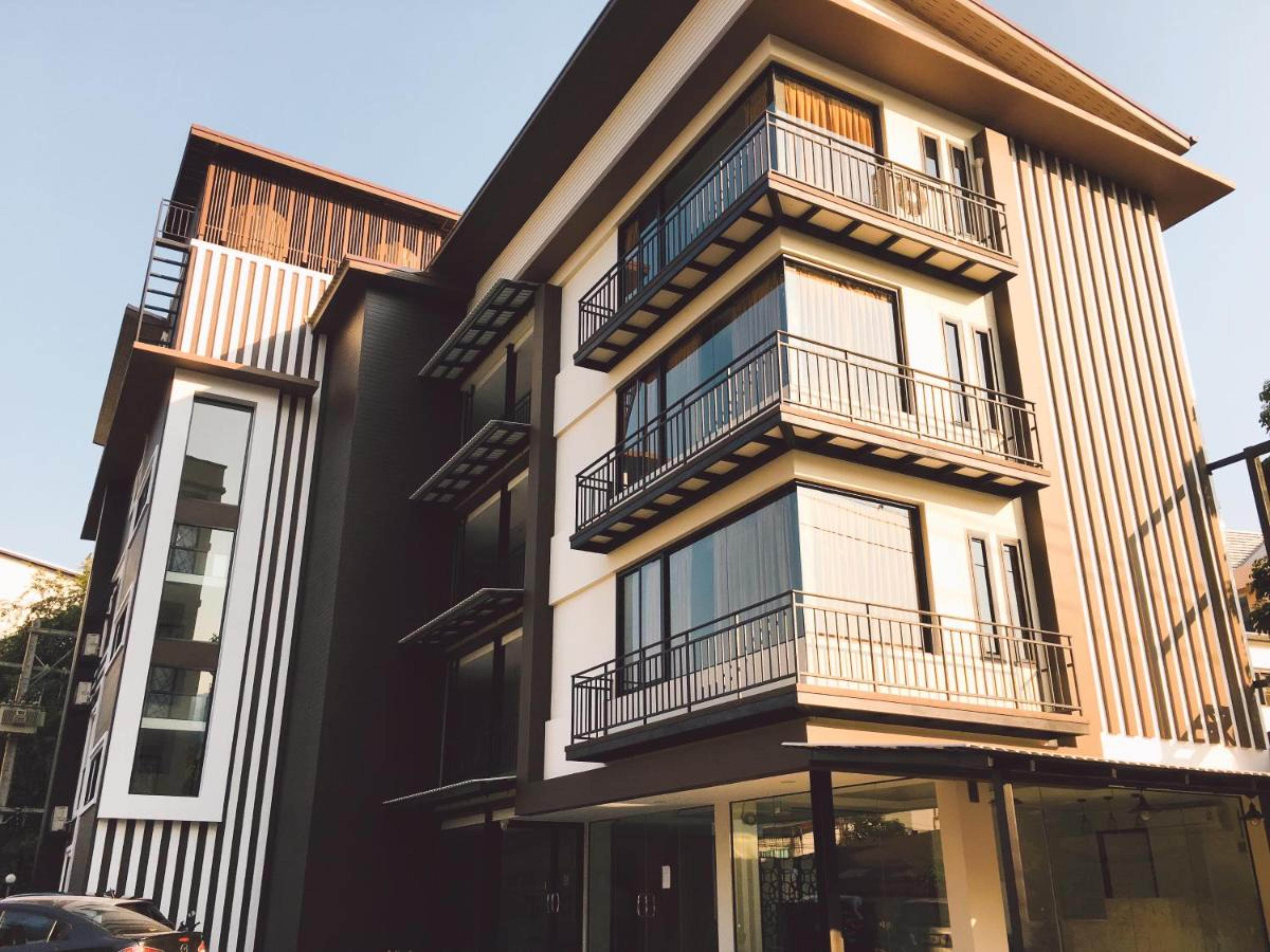 Hotel Tuck Me In Chiang Mai Exterior foto
